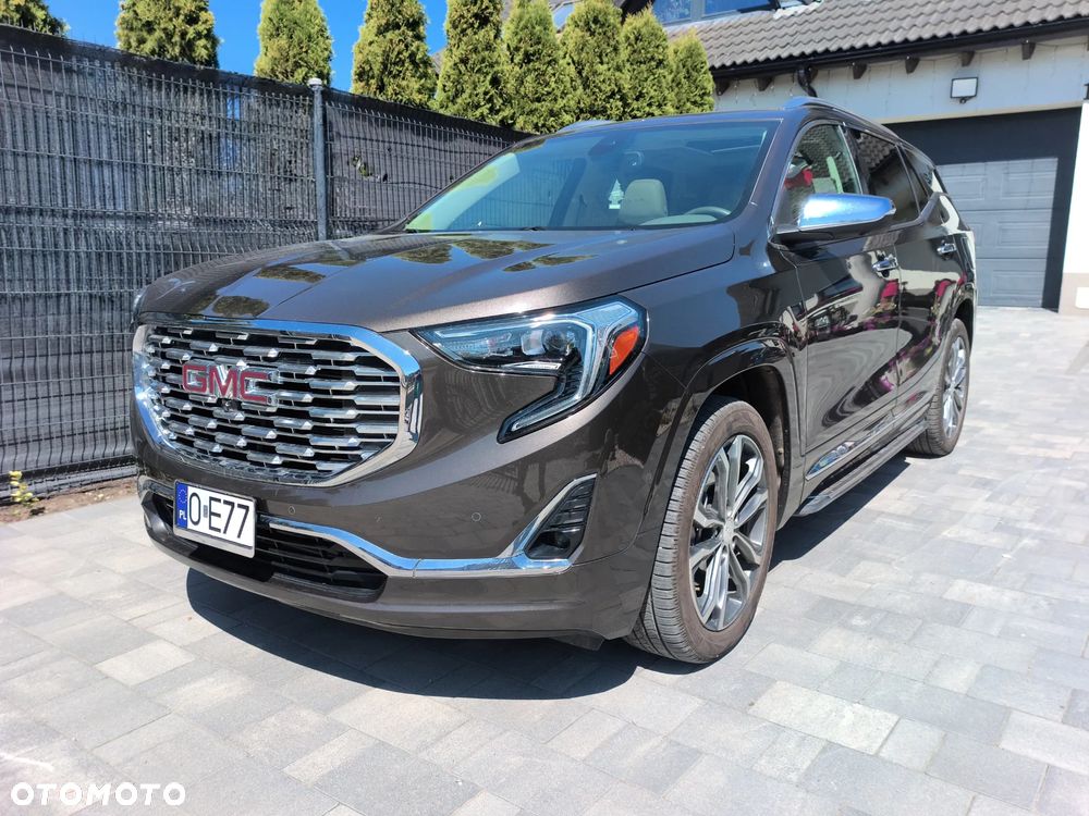 GMC Terrain - 1