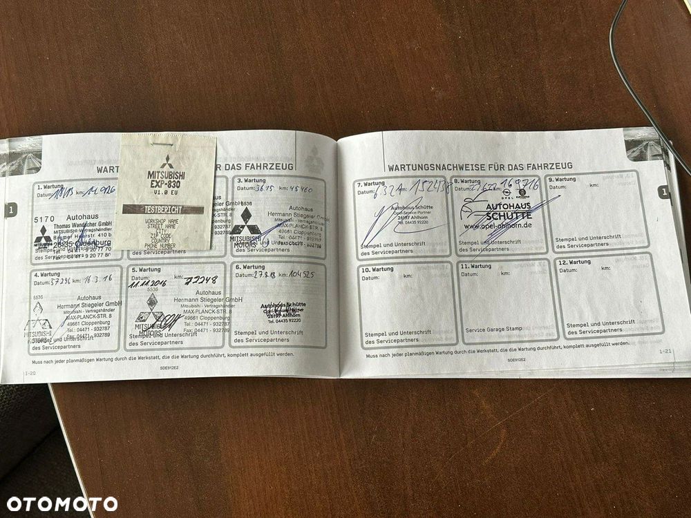 Mitsubishi Outlander - 32