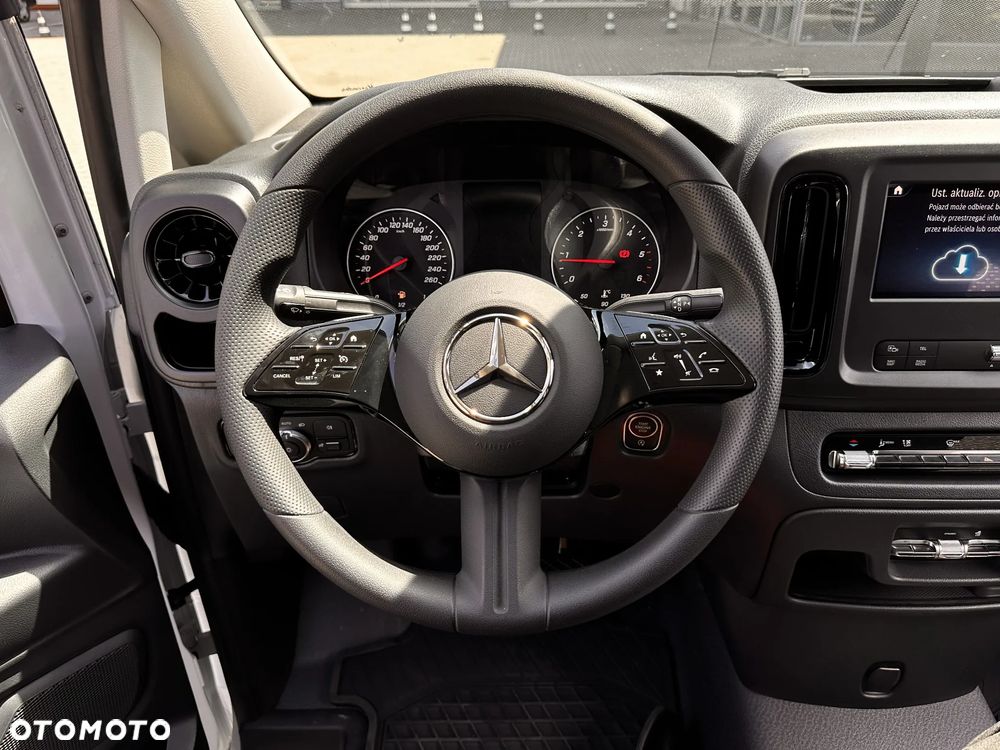 Mercedes-Benz Vito Mixto 116 CDI - 13