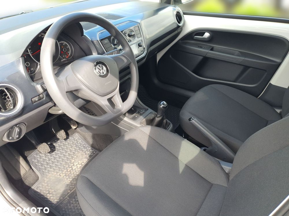 Volkswagen up! 1.0 move - 11