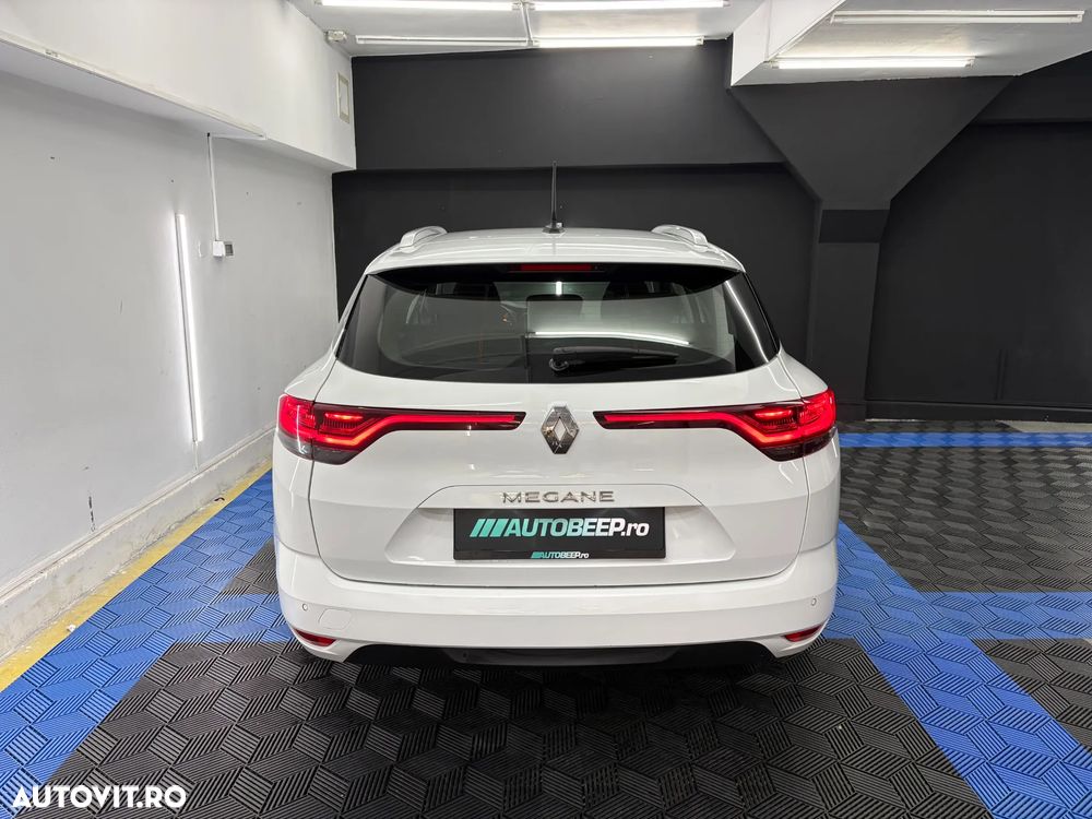 Renault Megane BLUE dCi Intens - 6