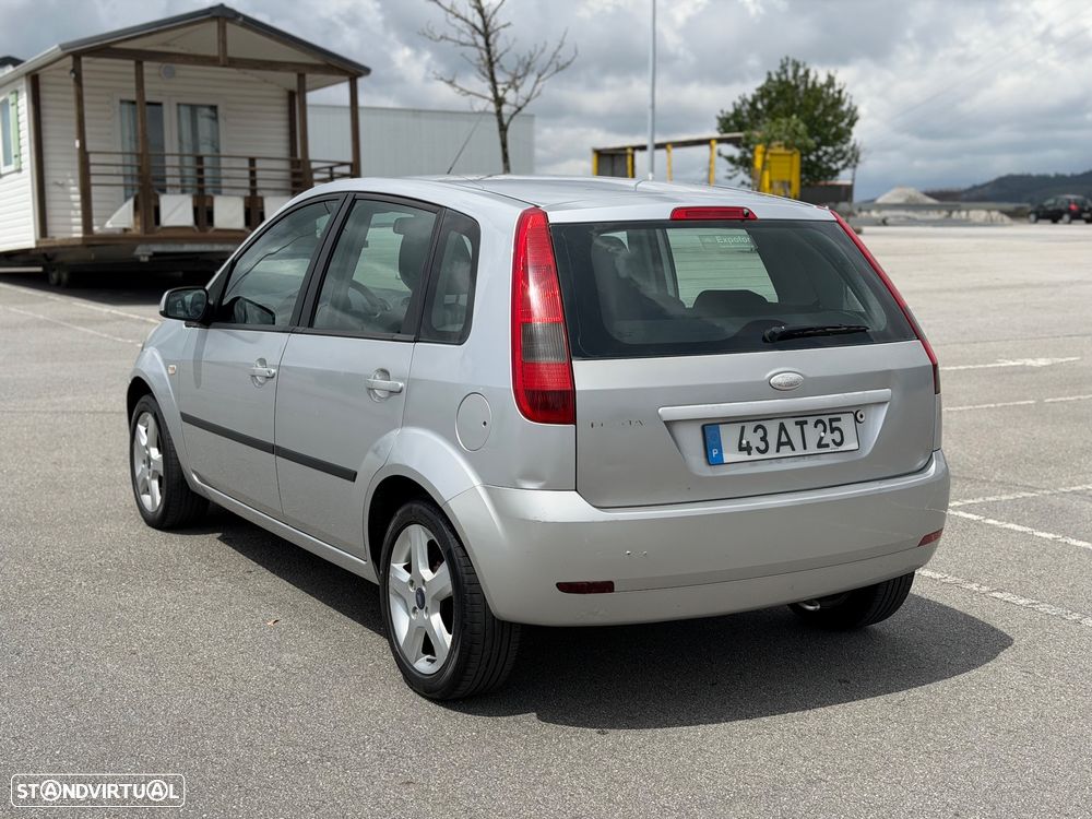 Ford Fiesta 1.25 Ambiente - 4
