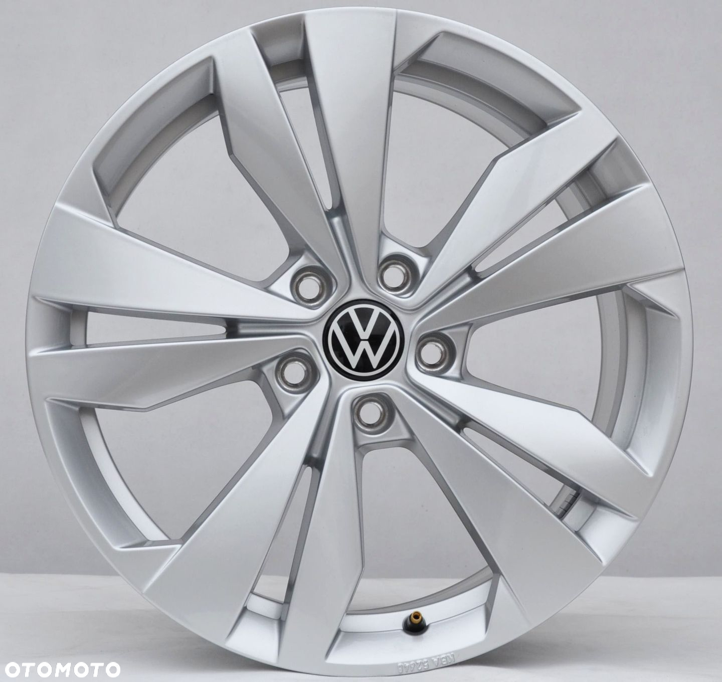 10a071498 FELGI VW 18 5x112 VW GOLF 5 6 7 ID3 ID4 Z WADĄ - 5