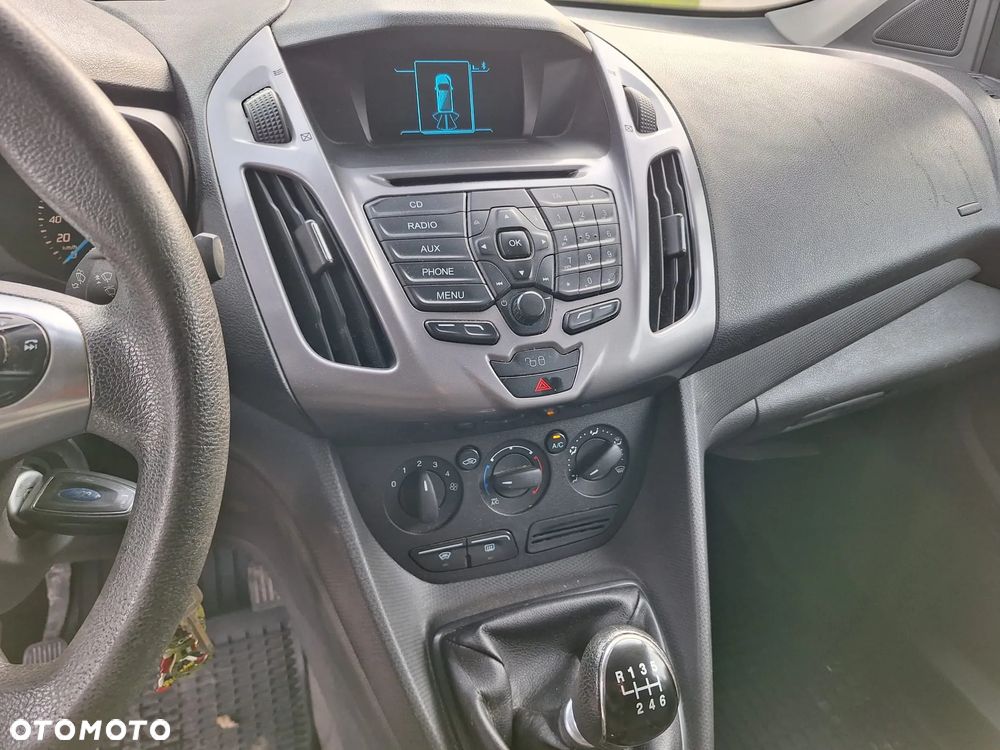 Ford Transit Connect - 9