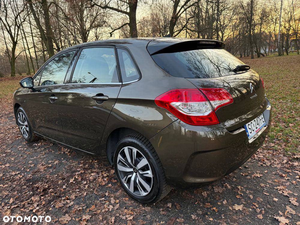 Citroën C4 VTi 95 Attraction - 9