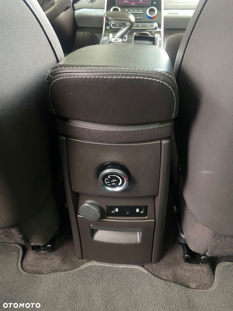 Renault Espace 1.6 dCi Energy Initiale Paris EDC 7os - 15