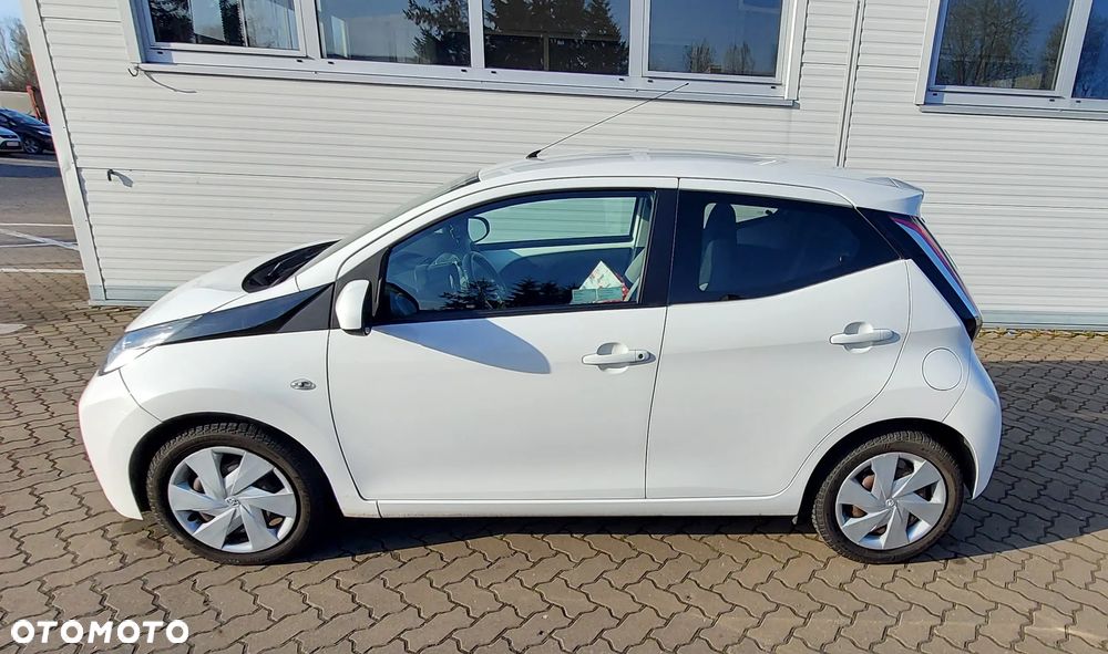Toyota Aygo - 16