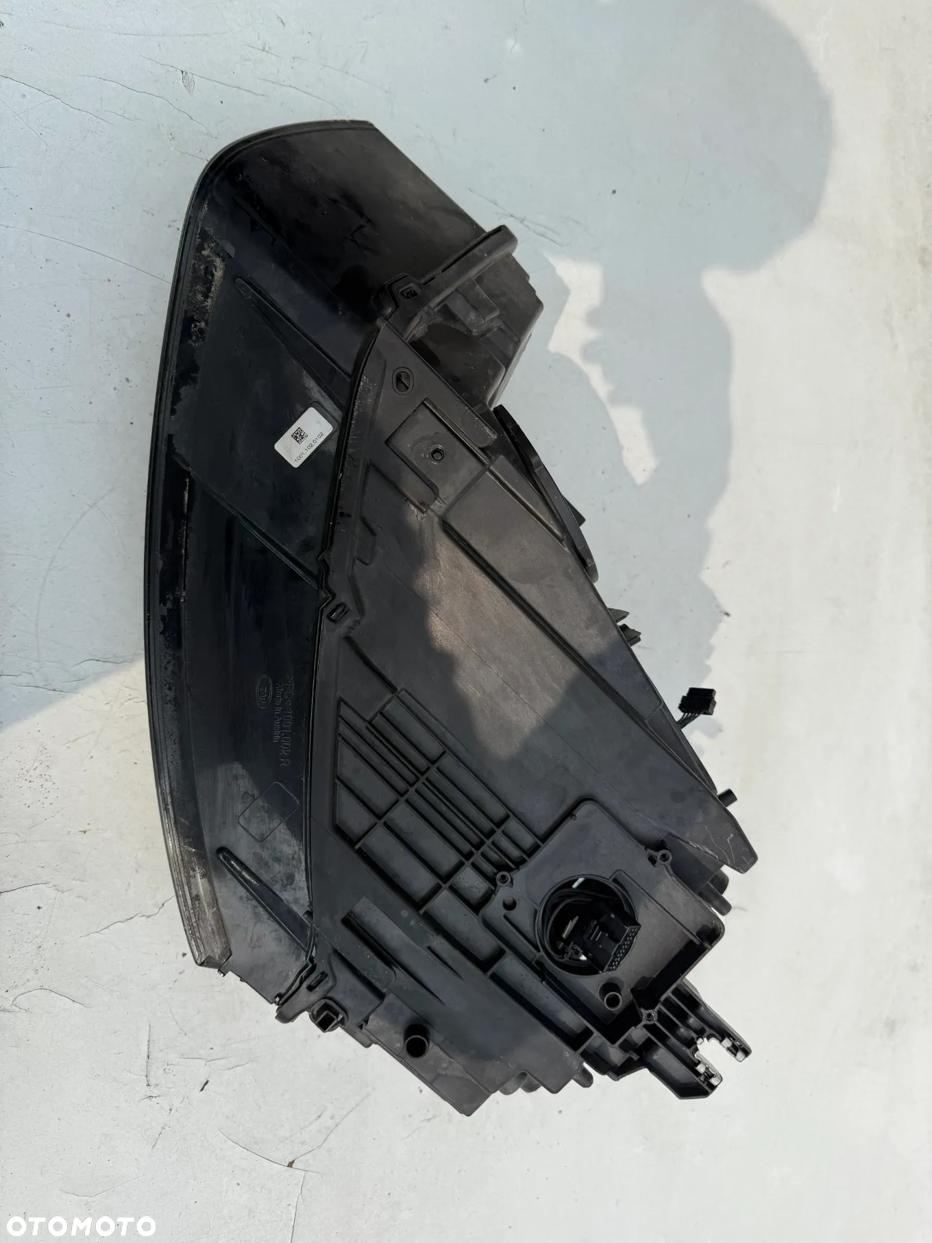 AUDI Q3 8U PRAWA LAMPA PRZÓD XENON LED 8U0941006 - 8