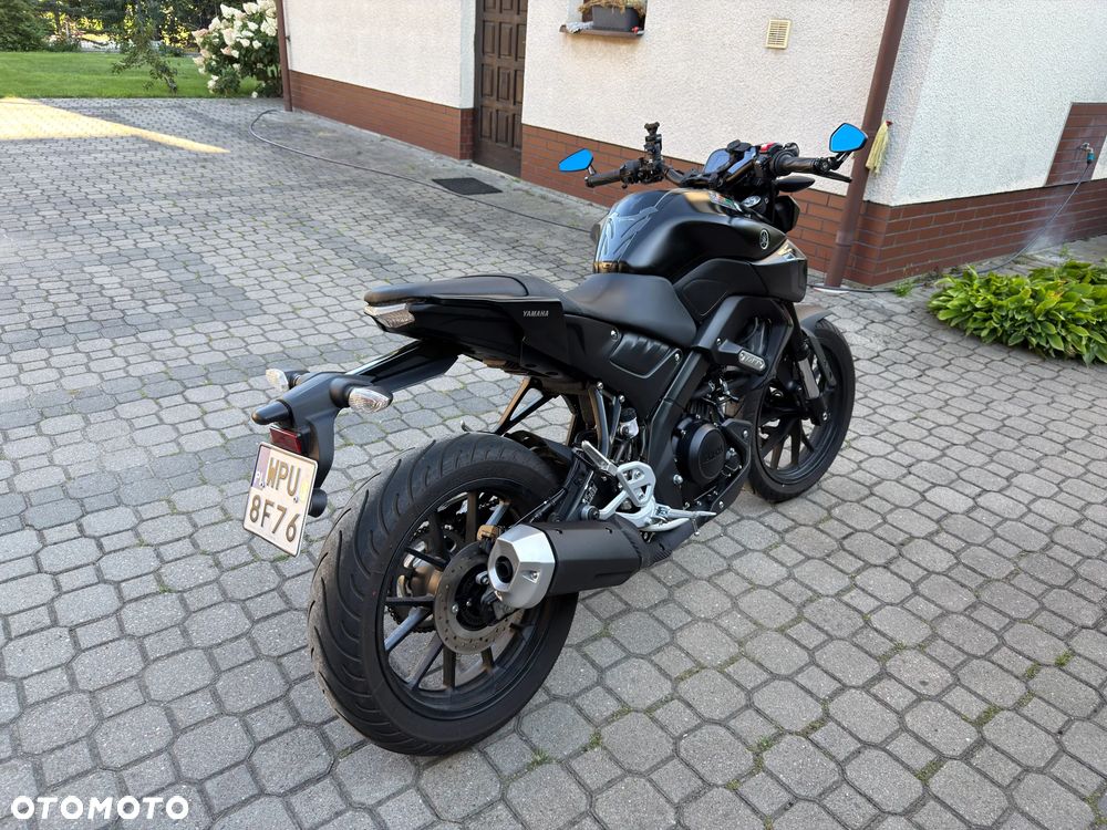 Yamaha MT - 8