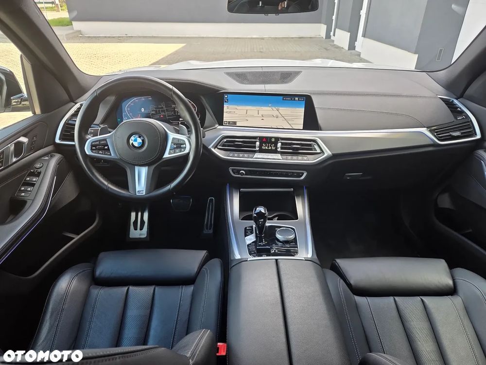 BMW X5 xDrive25d - 11