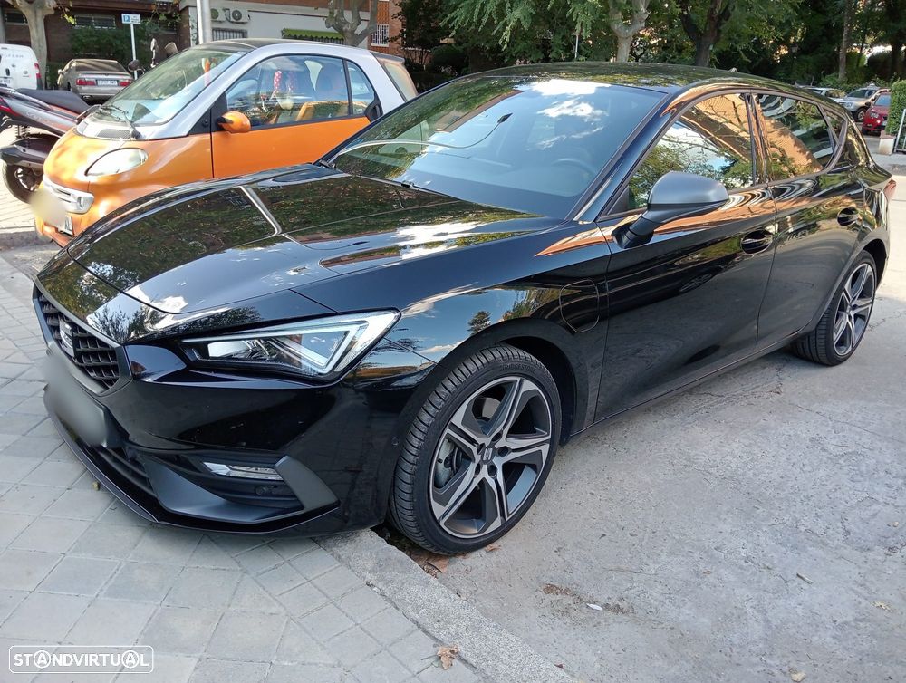 SEAT Leon 1.4 e-Hybrid Xcellence DSG - 1