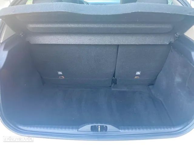 Citroën C3 1.2 PureTech Feel - 25
