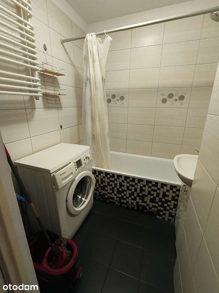 Mieszkanie 64m2, 3 pokoje, Nowodworska, zadbane, 2 balkony