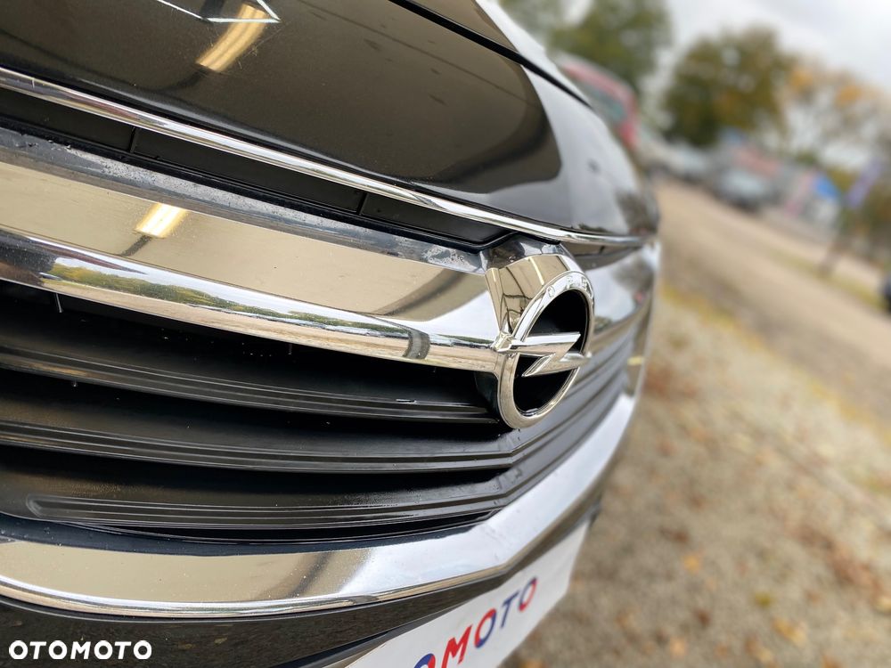 Opel Insignia 2.0 CDTI Active - 17