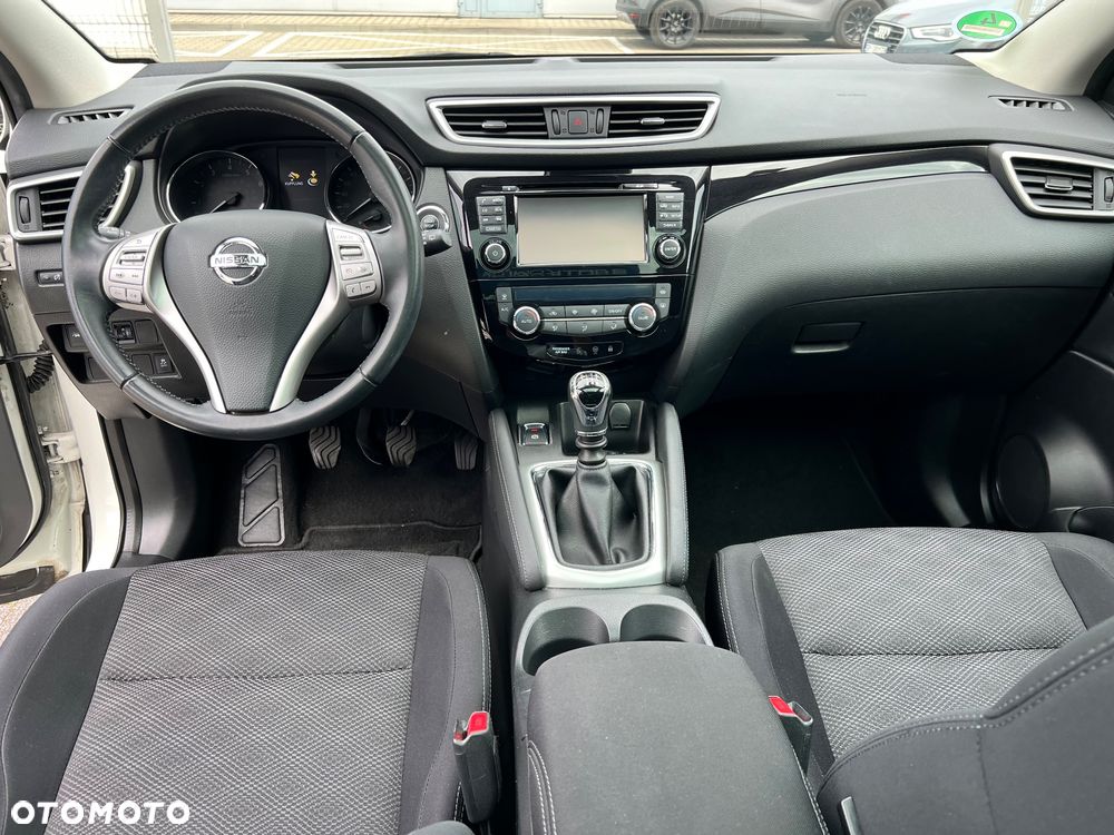 Nissan Qashqai 1.2 DIG-T TEKNA+ - 12