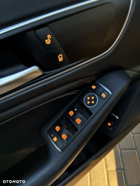 Mercedes-Benz CLA 200 - 14