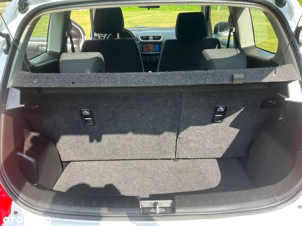 Suzuki Swift 1.2 BlackWhite - 9