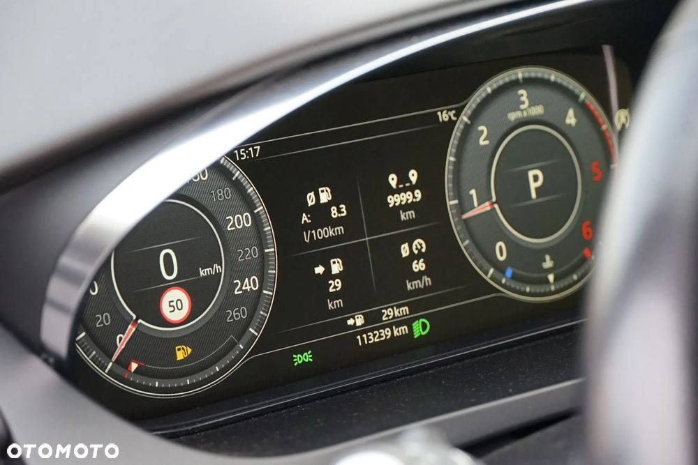 Jaguar E-Pace 2.0 i4D AWD HSE - 27