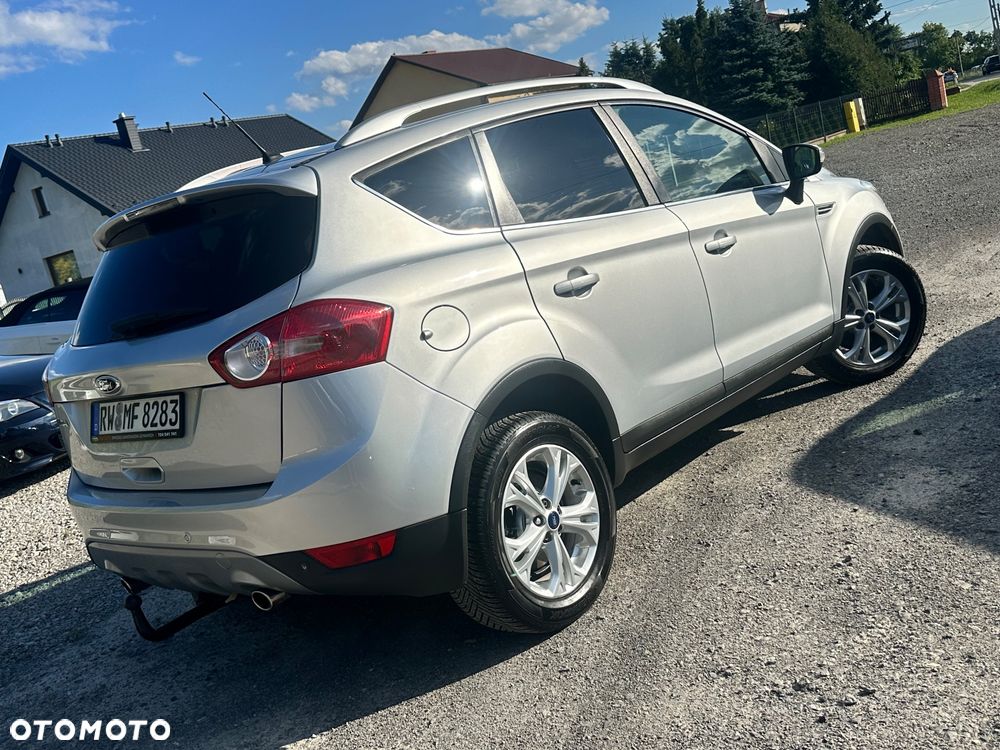Ford Kuga - 12