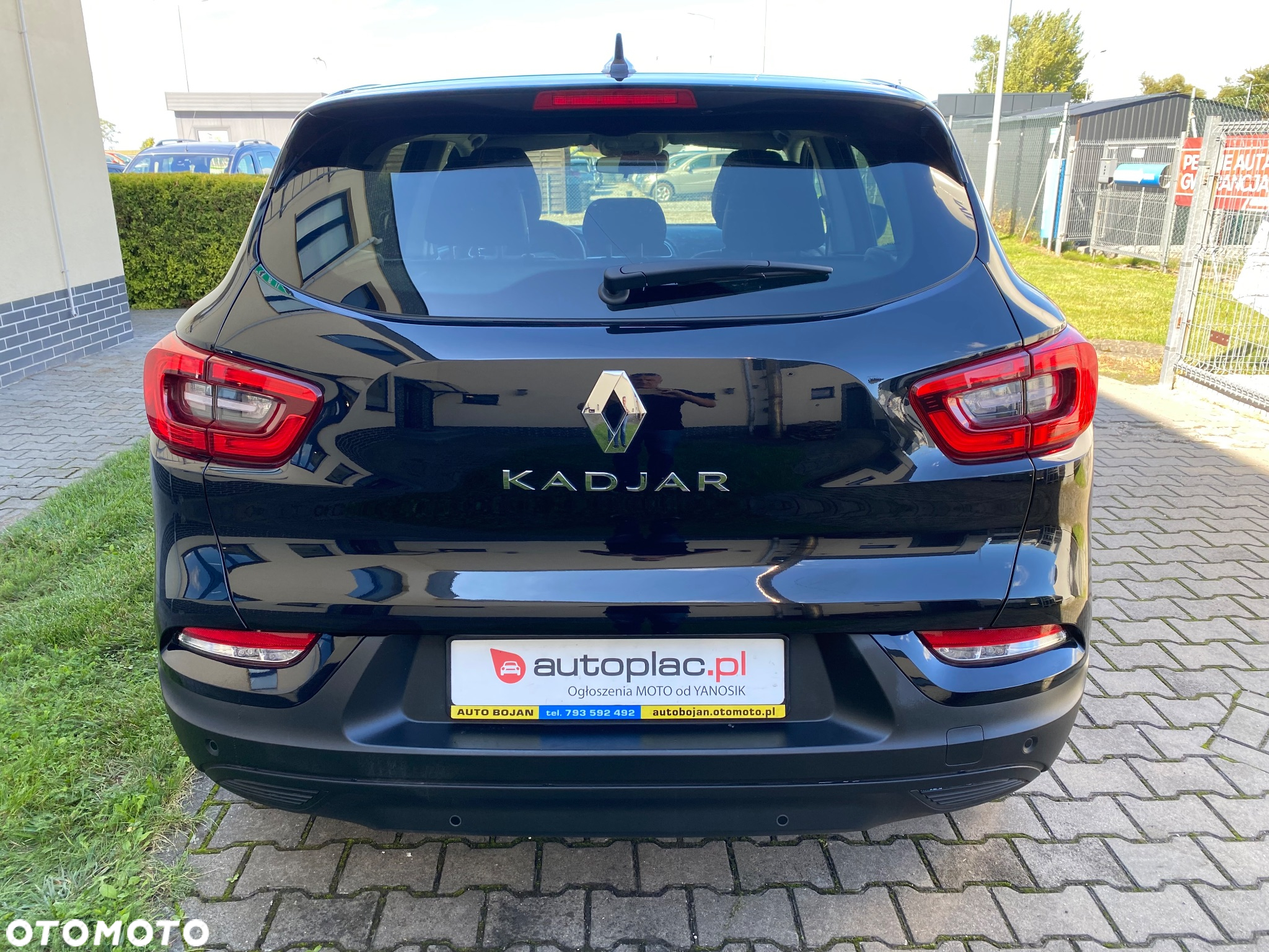 Renault Kadjar 1.3 TCe FAP Black Edition EDC - 6