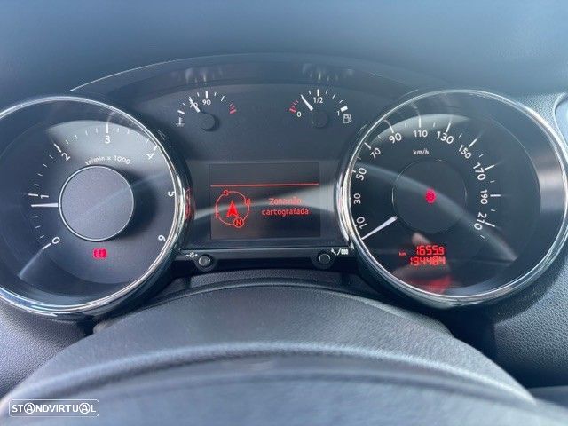 Peugeot 5008 1.6 HDi 7L Allure - 3