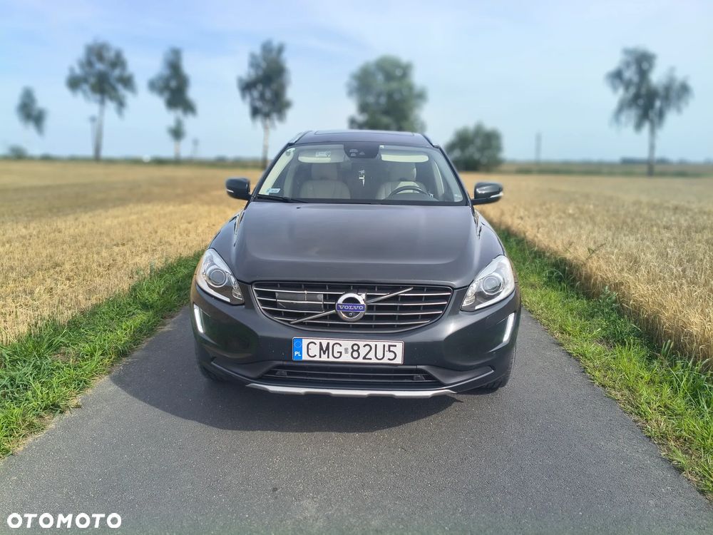 Volvo XC 60 D4 Drive-E R-Design Momentum - 3