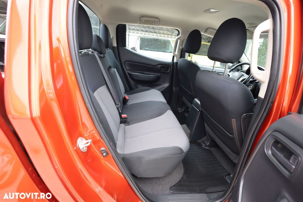 Mitsubishi L200 - 15