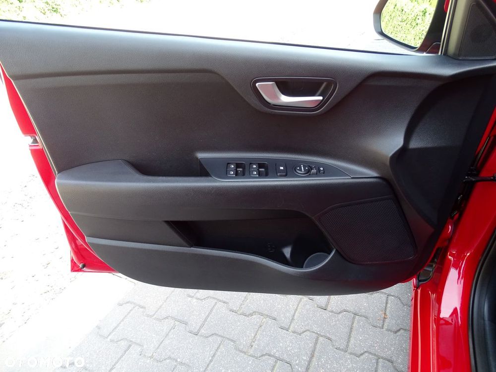 Kia Rio 1.2 Dream-Team Edition - 21