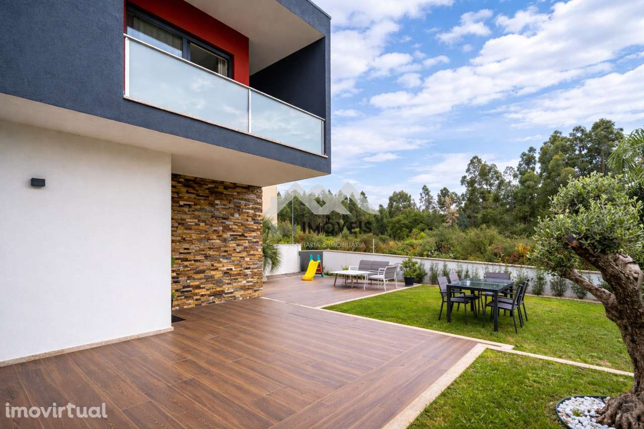 Moradia | T3 | Luxo | Penafiel - Grande imagem: 2/22