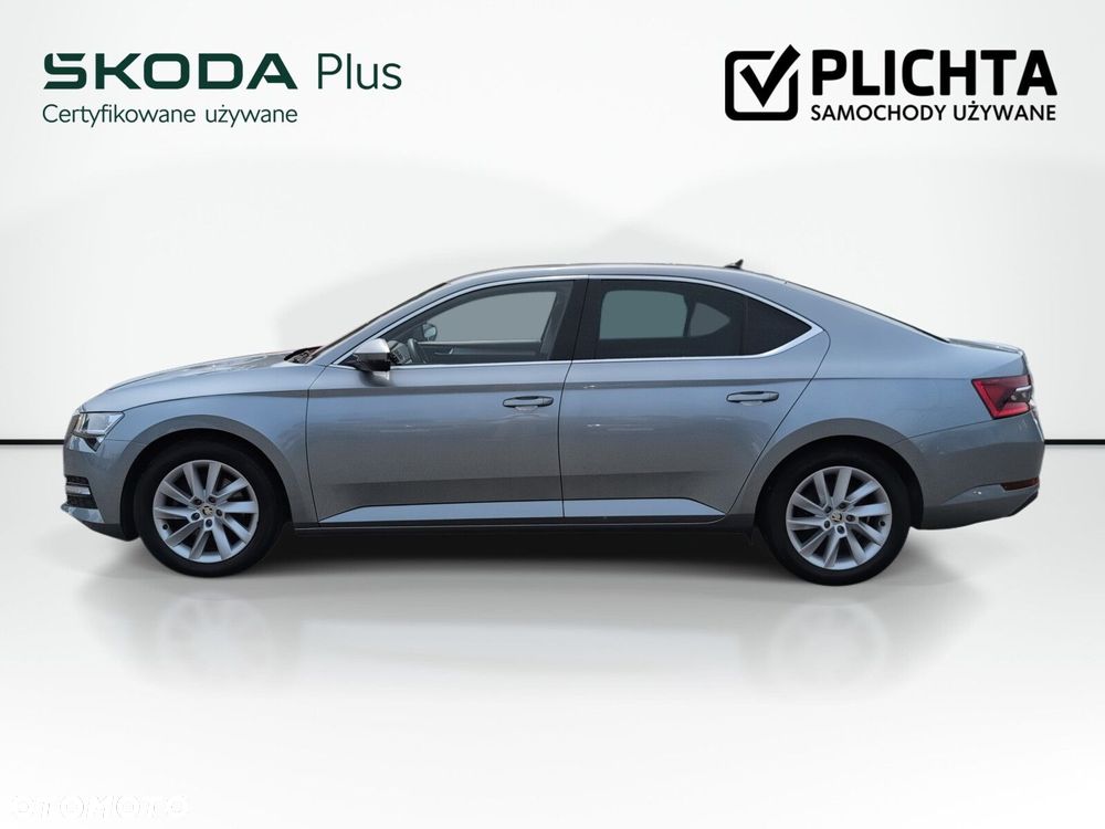 Skoda Superb 2.0 TSI Ambition DSG - 9