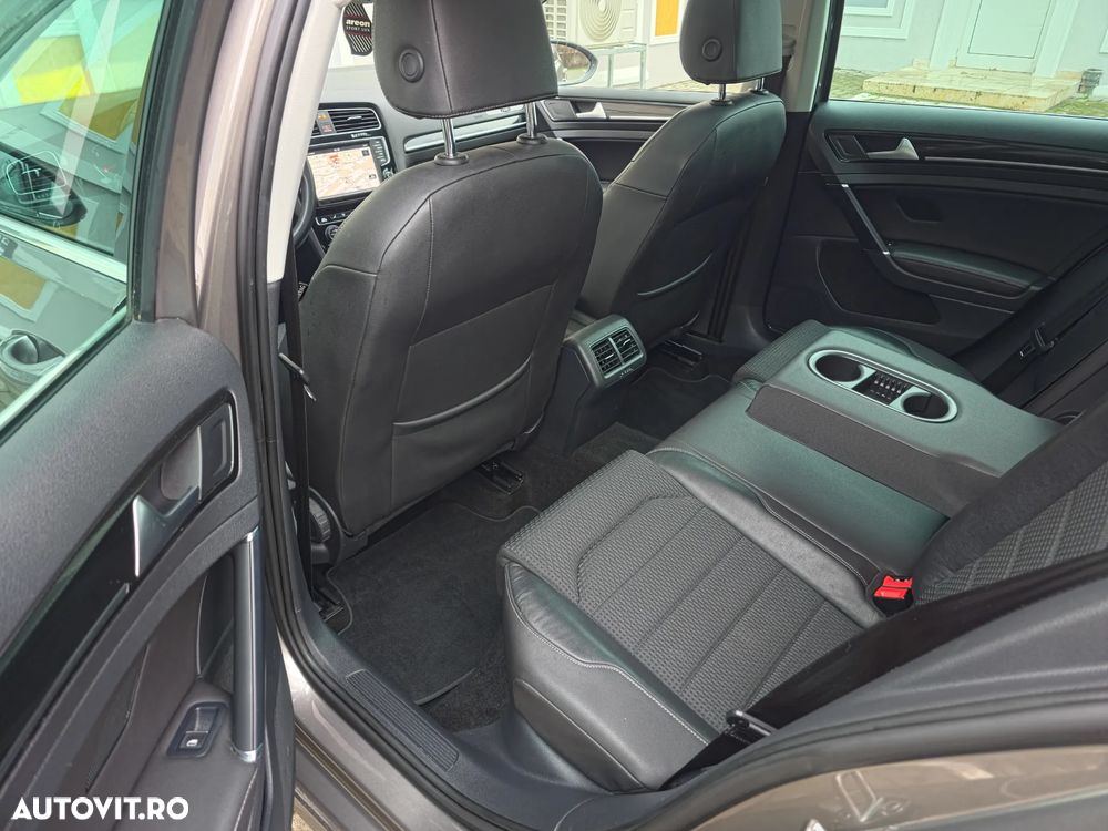 Volkswagen Golf 2.0 TDI (BlueMotion Technology) Highline - 11