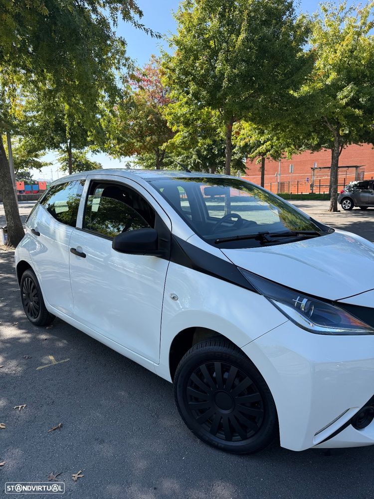 Toyota Aygo 1.0 - 3