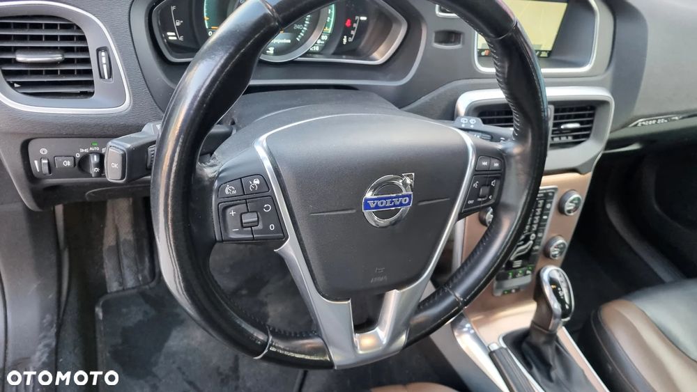 Volvo V40 Cross Country D3 Geartronic Summum - 20