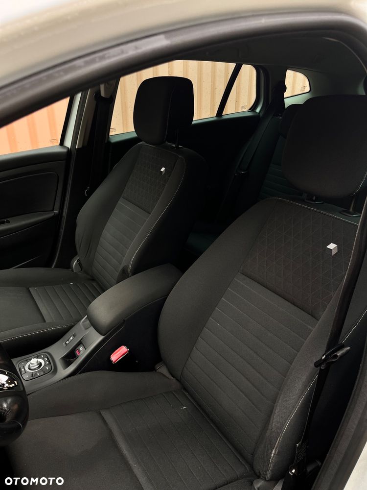 Renault Megane 1.5 dCi Limited - 16