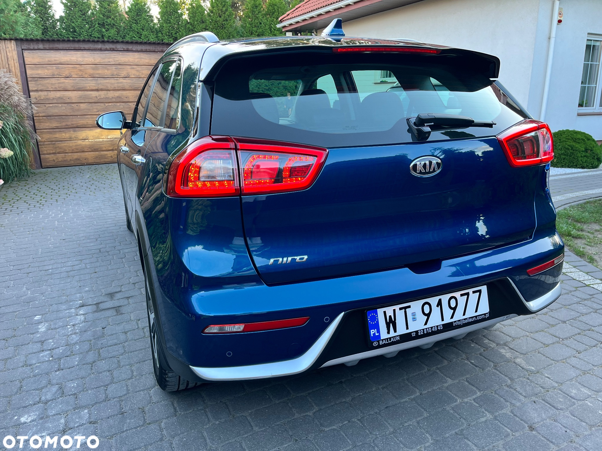 Kia Niro 1.6 GDI Hybrid L - 28