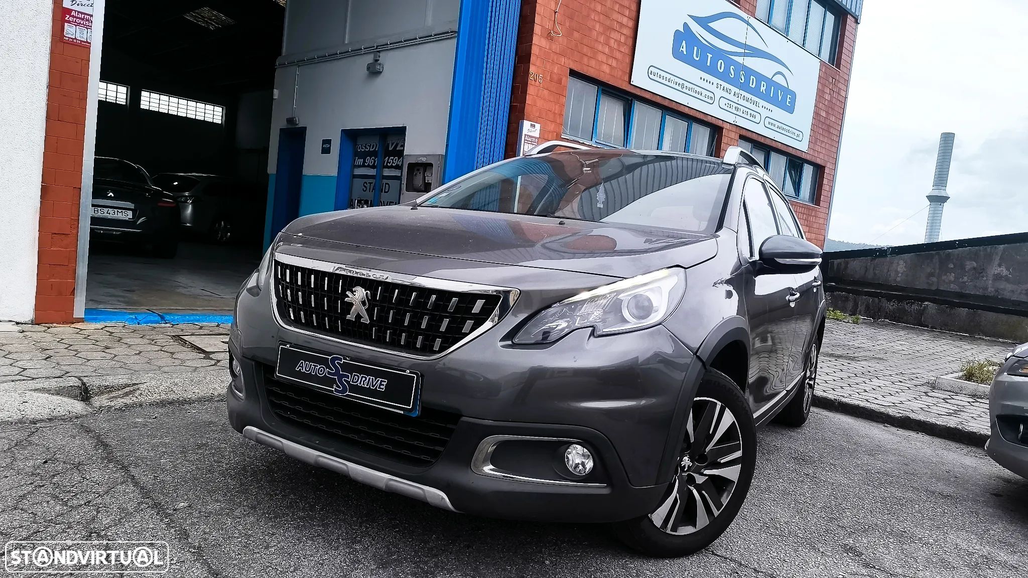Peugeot 2008 1.2 PureTech Allure EAT6 - 1