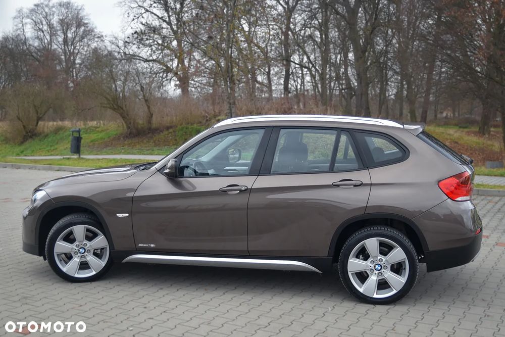 BMW X1 sDrive18i xLine - 7