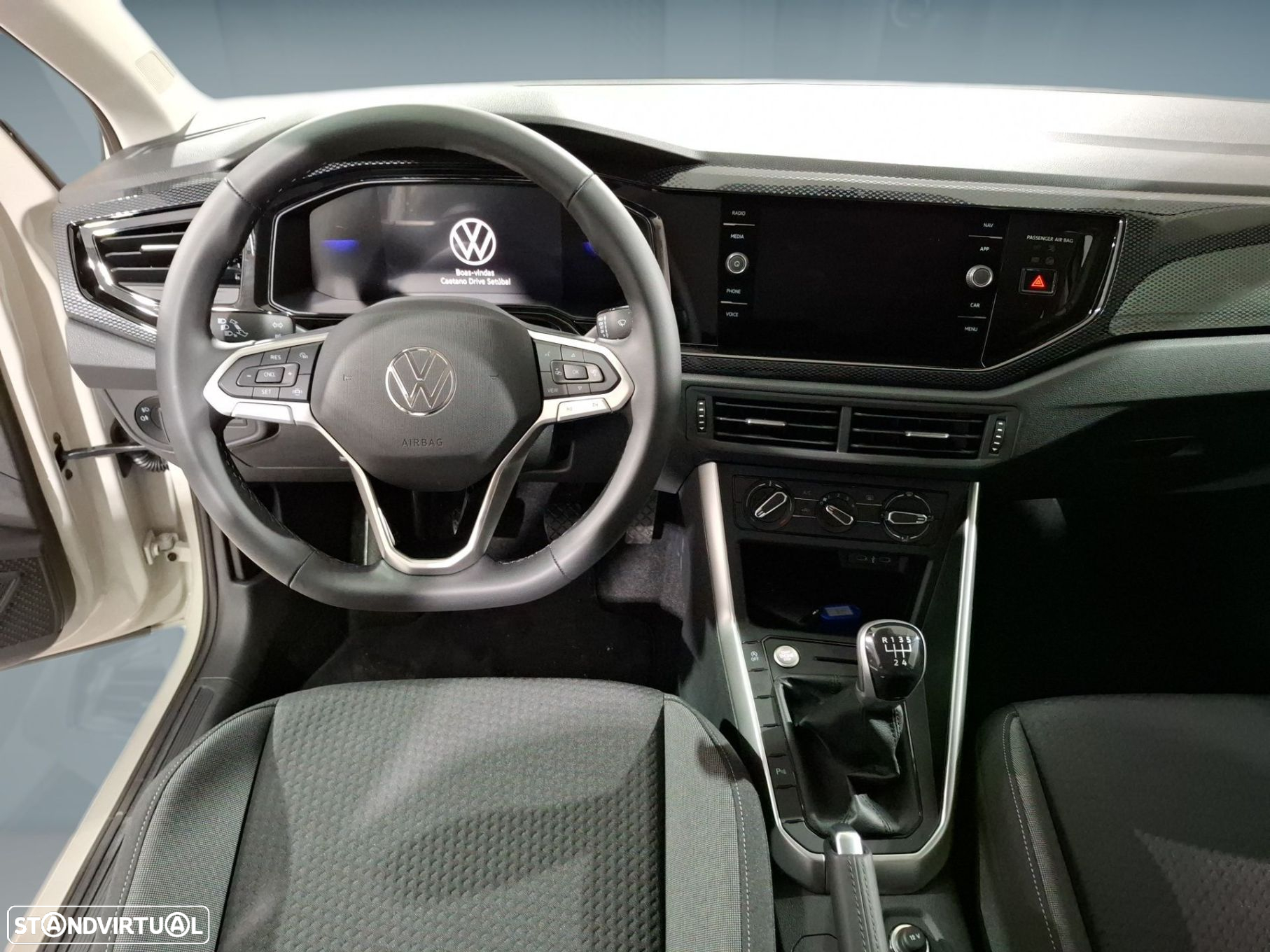 VW Taigo 1.0 TSI Urban - 13