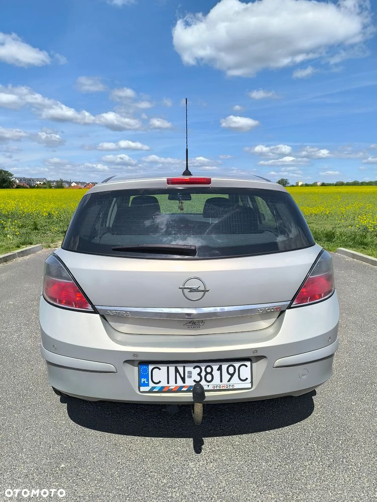 Opel Astra 1.7 CDTI DPF Cosmo - 5