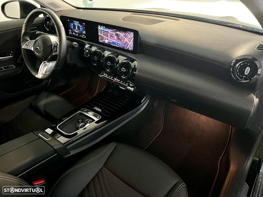 Mercedes-Benz A 250 e - 4