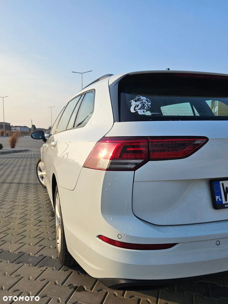 Volkswagen Golf 2.0 TDI Life - 24