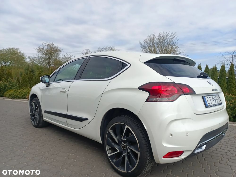 Citroën DS4 2.0 HDi SportChic - 2