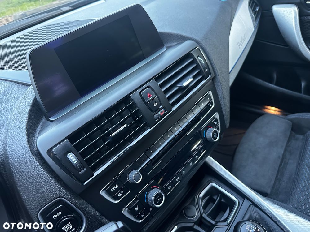 BMW Seria 1 - 27
