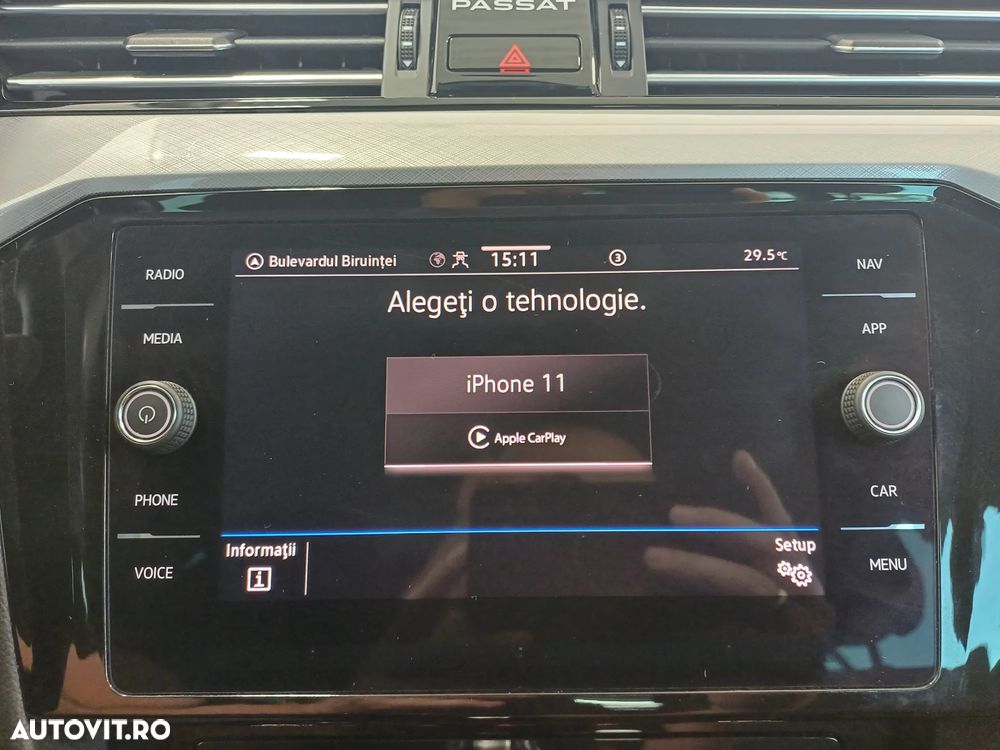 Volkswagen Passat Variant 2.0 TDI DSG Comfortline - 27