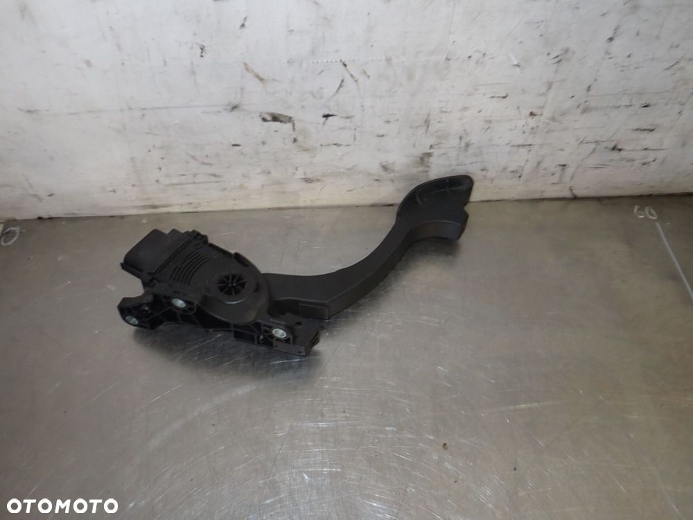 PEDAŁ GAZU FORD MONDEO MK4 2.0TDCI 6G92-9F836-RC - 1