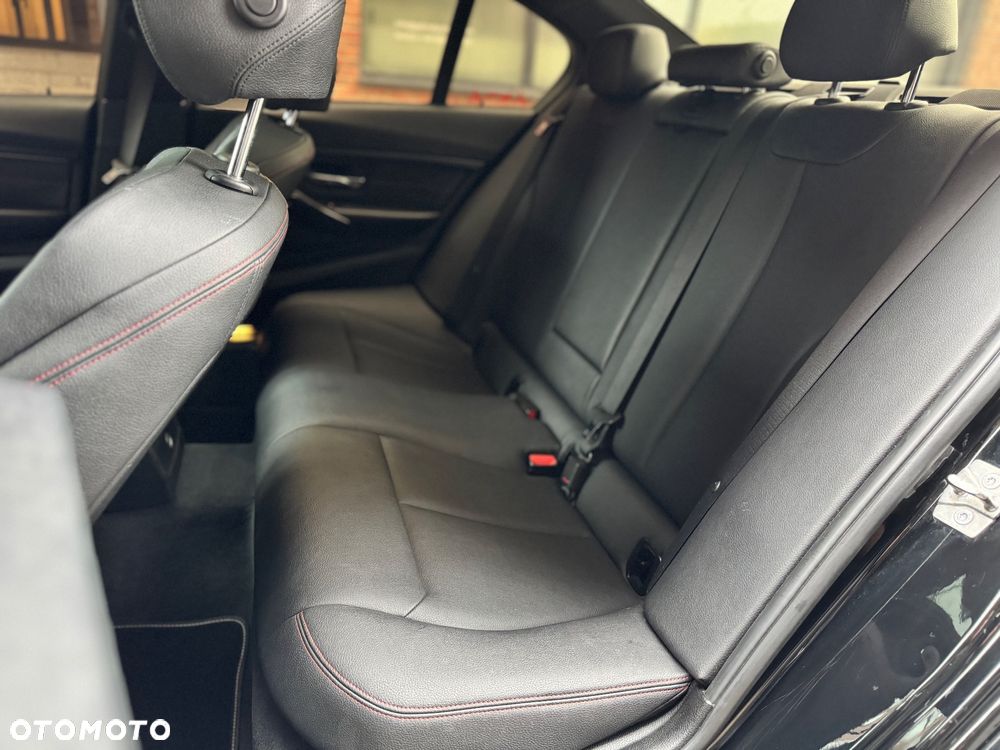 BMW Seria 3 - 39