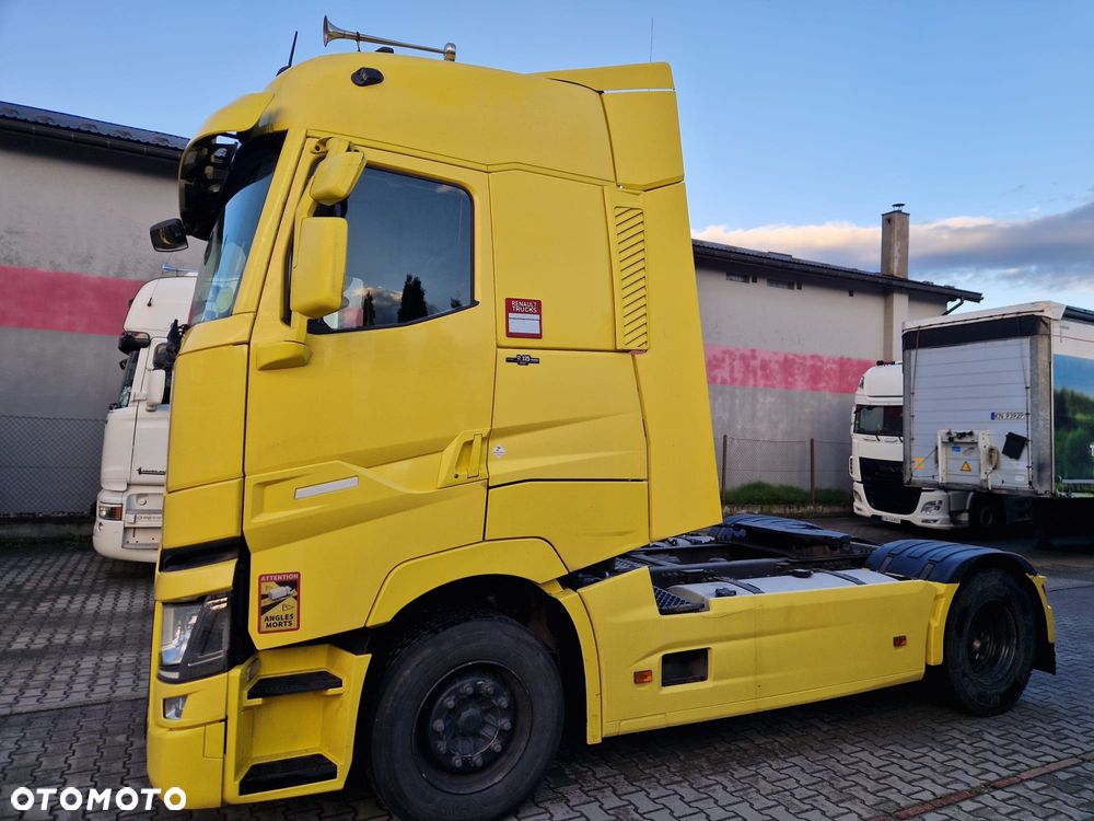 Renault t480 - 3