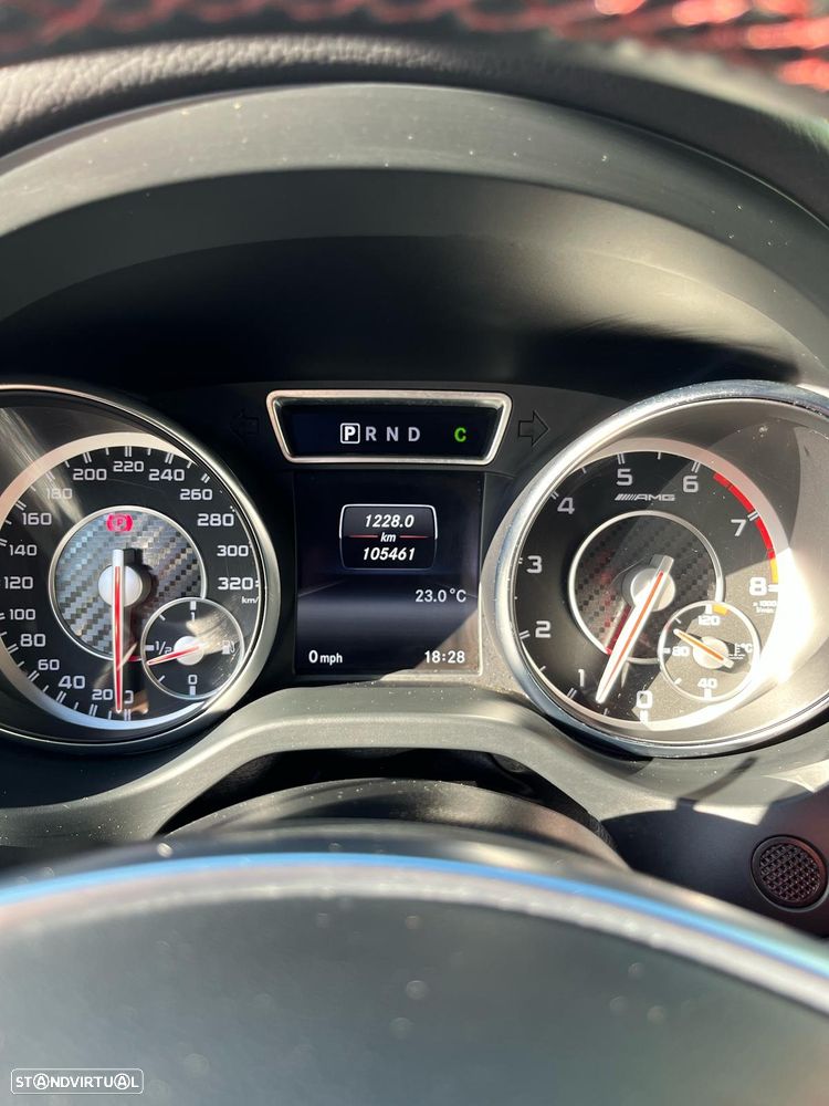Mercedes-Benz CLA 45 AMG - 12