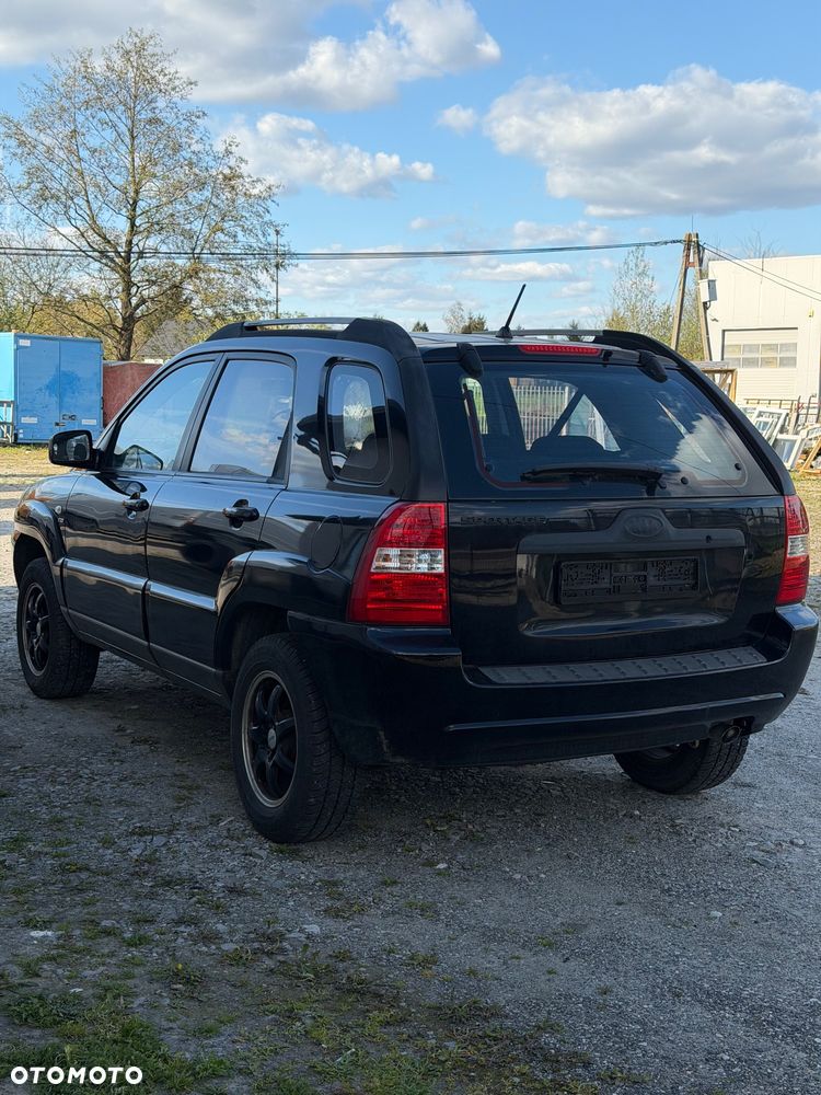 Kia Sportage 2.0 LX - 6