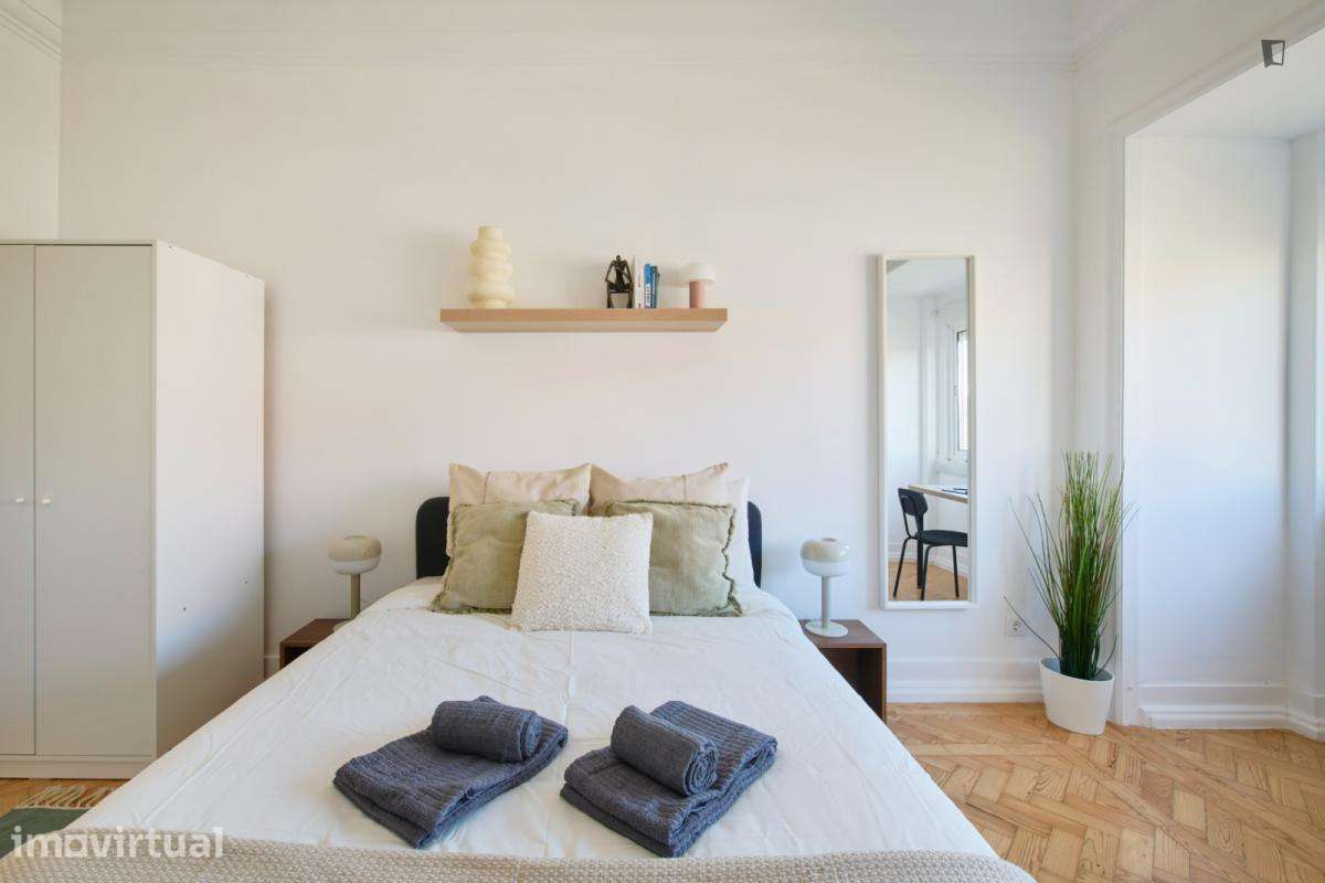 Quarto - localizado em Entrecampos Lisbon - Grande imagem: 4/38